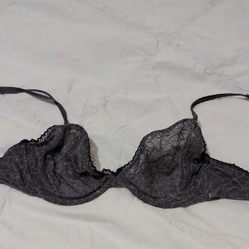 Calvin Klein Lace Bra 32D